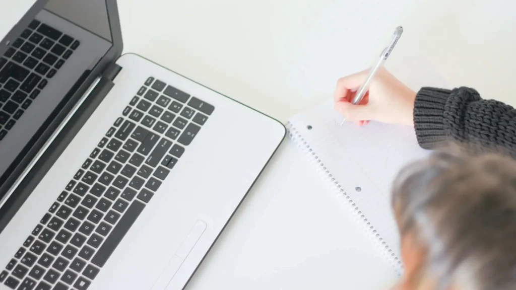 10 marketing tasks to outsource right now